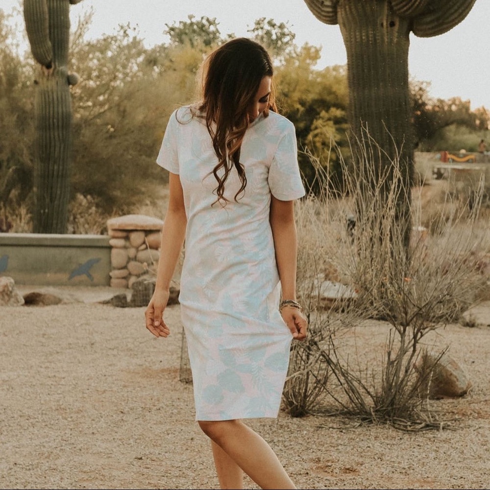 T-shirt dress- palm print